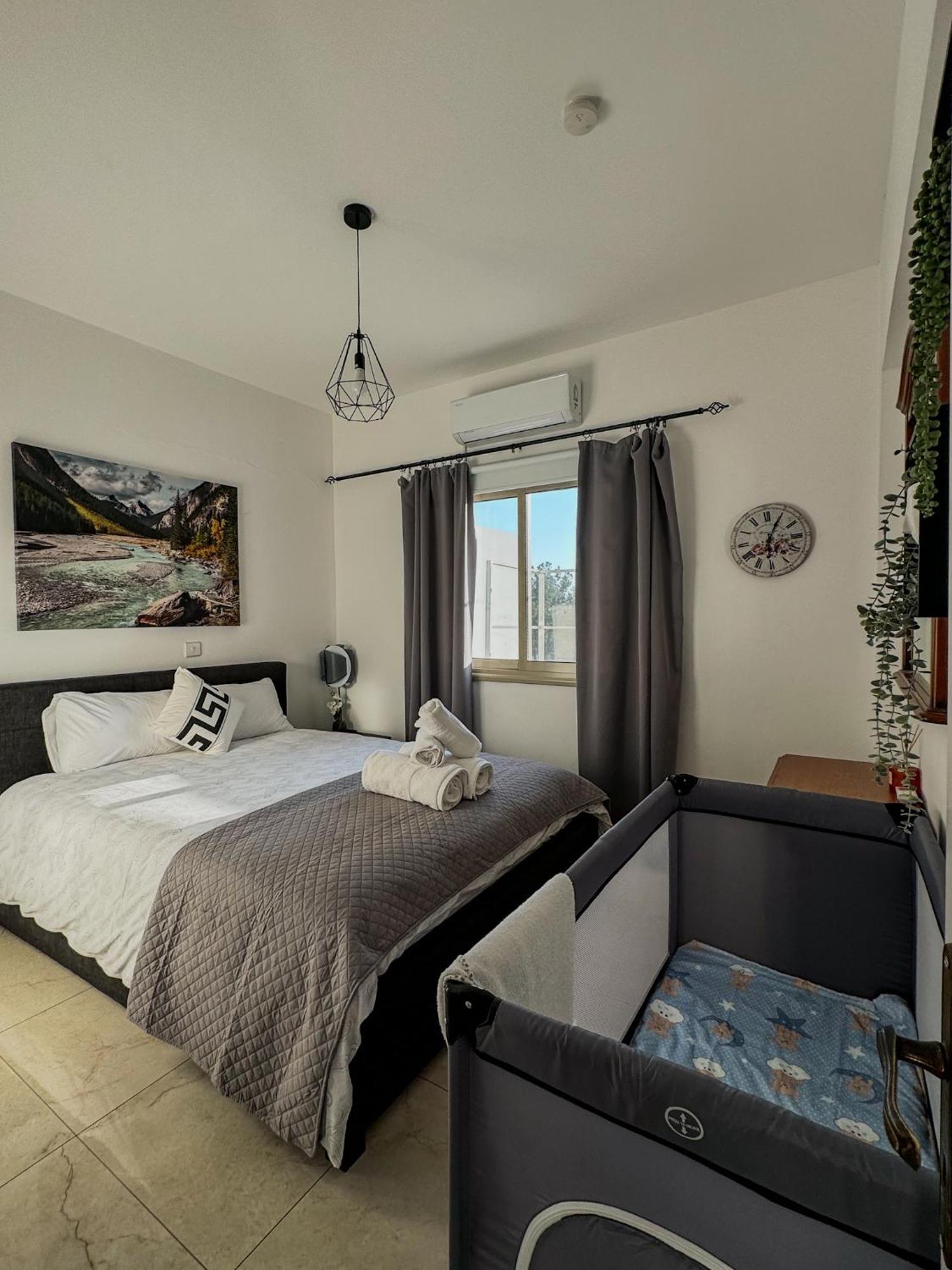 شقة 1B Seaside Orchid, Sea, Center بافوس المظهر الخارجي الصورة